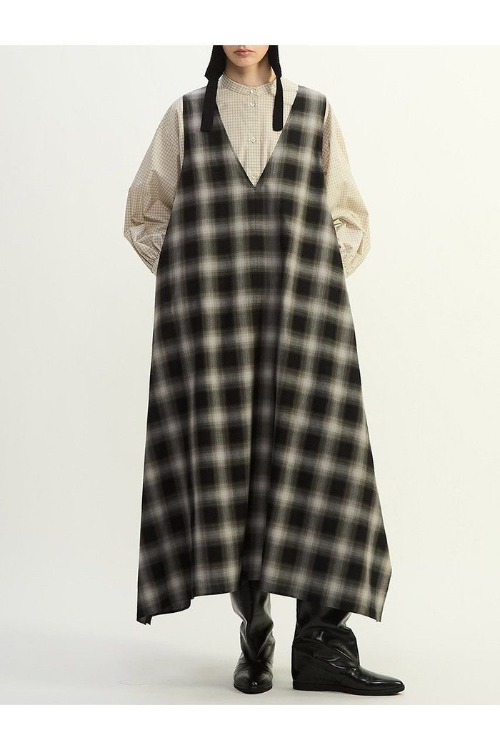 【プレインピープル/PLAIN PEOPLE】のオンブレチェックノースリーブワンピース インテリア・キッズ・メンズ・レディースファッション・服の通販 founy(ファニー) https://founy.com/ ファッション Fashion レディースファッション Fashion for Women ワンピース Dresses チュニック Tunic Tops & Dresses 2026年 2026 グラデーション Gradient, Ombre シンプル Simple, Minimal チュニック Tunic, Long Top ノースリーブ Sleeveless, No-Sleeve ロング Long, Long-Length エレガント 上品 Elegant 夏 Summer 春 Spring S/S・春夏 SS, Spring/Summer, Warm Season |ID: prp329100004780684 ipo3291000000034684713