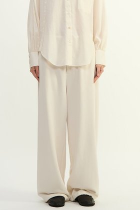 【プレインピープル/PLAIN PEOPLE】 ソフト裏毛スウェットスラックスパンツ人気、トレンドファッション・服の通販 founy(ファニー) ファッション Fashion レディースファッション Fashion for Women パンツ Pants & Trousers 2025年 2025 2025-2026秋冬・A/W Autumn/Winter 2025–26 AW25–26 スラックス Slacks, Dress Pants ドローコード Drawcord, Drawstring Cord リラックス Relax, Relaxed Fit A/W・秋冬 Autumn/Winter |ID:prp329100004780686