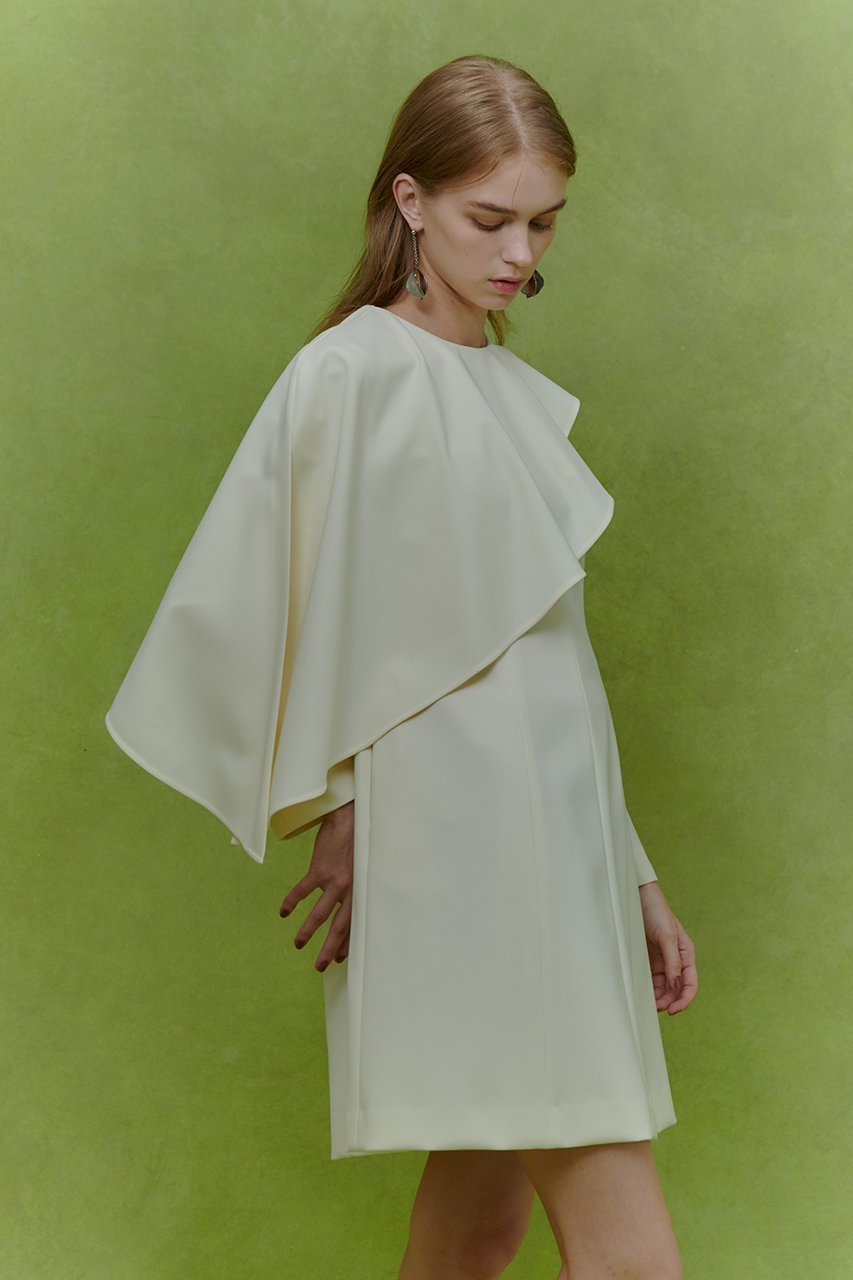 【アルアバイル/allureville】の【LOULOU WILLOUGHBY】2WAYケープワンピース 人気、トレンドファッション・服の通販 founy(ファニー) 　ファッション　Fashion　レディースファッション　Fashion for Women　ワンピース　Dresses　チュニック　Tunic Tops & Dresses　2025年　2025　2025-2026秋冬・A/W　Autumn/Winter 2025–26 AW25–26　シェイプ　Shape, Slim Fit　スリット　Slit, Slit Detail　ダブル　Double, Double-Breasted　チュニック　Tunic, Long Top　フレア　Flare, Flared　ロング　Long, Long-Length　A/W・秋冬　Autumn/Winter　other-5|ID: prp329100004780709 ipo3291000000034684894