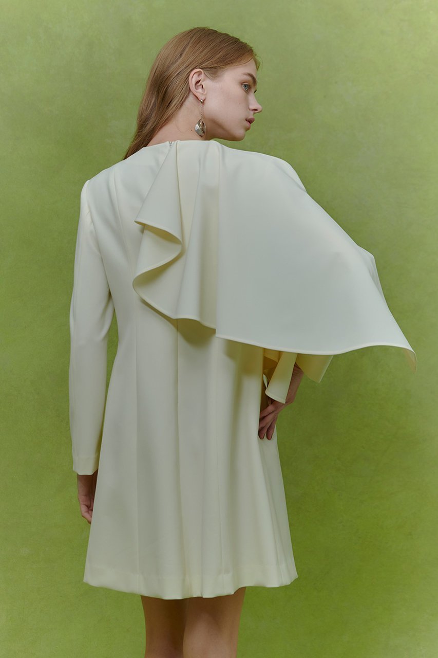 【アルアバイル/allureville】の【LOULOU WILLOUGHBY】2WAYケープワンピース 人気、トレンドファッション・服の通販 founy(ファニー) 　ファッション　Fashion　レディースファッション　Fashion for Women　ワンピース　Dresses　チュニック　Tunic Tops & Dresses　2025年　2025　2025-2026秋冬・A/W　Autumn/Winter 2025–26 AW25–26　シェイプ　Shape, Slim Fit　スリット　Slit, Slit Detail　ダブル　Double, Double-Breasted　チュニック　Tunic, Long Top　フレア　Flare, Flared　ロング　Long, Long-Length　A/W・秋冬　Autumn/Winter　other-7|ID: prp329100004780709 ipo3291000000034684898