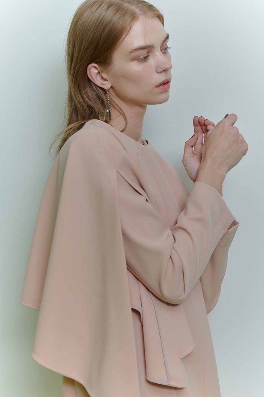 【アルアバイル/allureville】の【LOULOU WILLOUGHBY】2WAYケープワンピース 人気、トレンドファッション・服の通販 founy(ファニー) ファッション Fashion レディースファッション Fashion for Women ワンピース Dresses チュニック Tunic Tops & Dresses 2026年 2026 シェイプ Shape, Slim Fit スリット Slit, Slit Detail ダブル Double, Double-Breasted チュニック Tunic, Long Top フレア Flare, Flared ロング Long, Long-Length 夏 Summer 春 Spring S/S・春夏 SS, Spring/Summer, Warm Season other-3|ID: prp329100004780709 ipo3291000000036054106