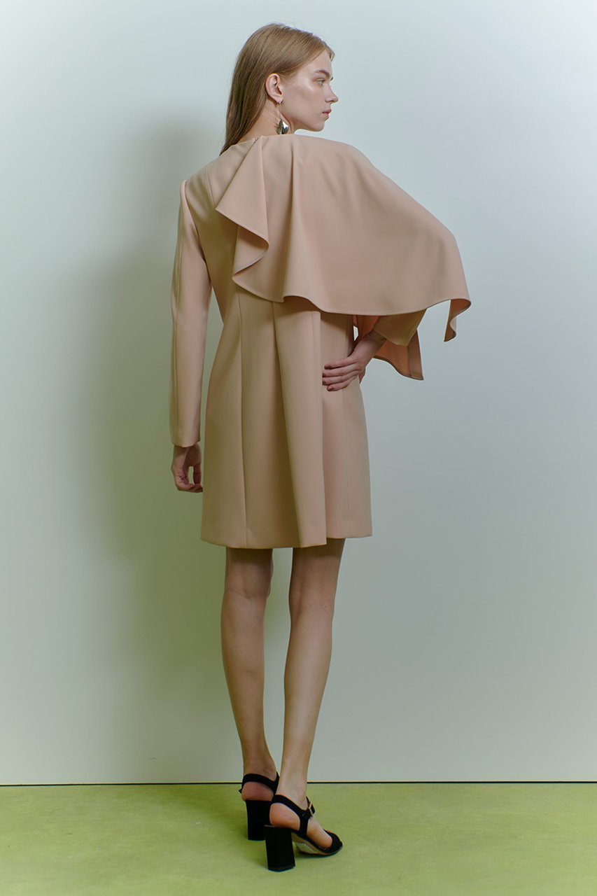 【アルアバイル/allureville】の【LOULOU WILLOUGHBY】2WAYケープワンピース 人気、トレンドファッション・服の通販 founy(ファニー) ファッション Fashion レディースファッション Fashion for Women ワンピース Dresses チュニック Tunic Tops & Dresses 2026年 2026 シェイプ Shape, Slim Fit スリット Slit, Slit Detail ダブル Double, Double-Breasted チュニック Tunic, Long Top フレア Flare, Flared ロング Long, Long-Length 夏 Summer 春 Spring S/S・春夏 SS, Spring/Summer, Warm Season other-7|ID: prp329100004780709 ipo3291000000036054110