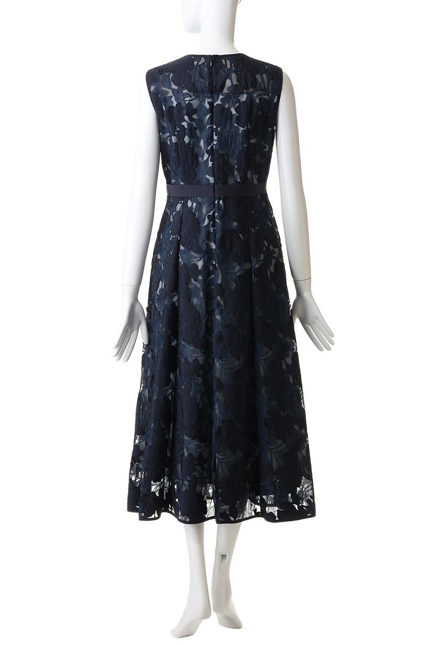 【アナイ/ANAYI】のフラワーエンブロイダリーフレアワンピース 人気、トレンドファッション・服の通販 founy(ファニー) 　ファッション　Fashion　レディースファッション　Fashion for Women　ワンピース　Dresses　チュニック　Tunic Tops & Dresses　グログラン　Grosgrain, Grosgrain Ribbon　ジュエリー　Jewelry, Accessories　チュニック　Tunic, Long Top　チュール　Tulip, Tulip Motif　フィット　Fit, Slim Fit　フラワー　Flower, Floral　フレア　Flare, Flared　リュクス　Luxury, Elegant, High-End, Chic　ロング　Long, Long-Length　新作・新入荷　New Arrivals / New In　other-4|ID: prp329100004781836 ipo3291000000034694976