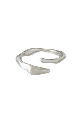 【メゾンドパルス/MAISON DPULSE】 Wavy deform リング人気、トレンドファッション・服の通販 founy(ファニー) ファッション Fashion レディースファッション Fashion for Women イヤーカフ Ear Cuffs シンプル Simple, Minimal ジュエリー Jewelry, Accessories フォルム Silhouette, Form エレガント 上品 Elegant 新作・新入荷 New Arrivals / New In |ID:prp329100004782537