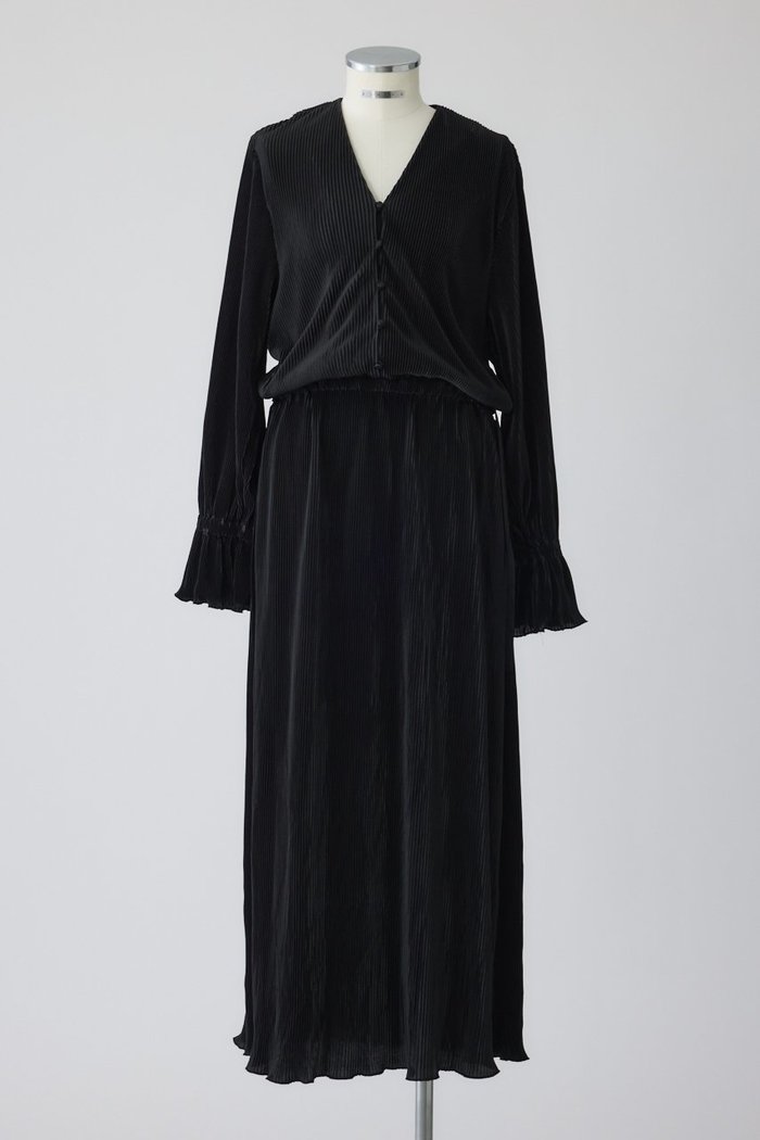 【リムアーク/RIM.ARK】のElegant relaxy dress/ドレス インテリア・キッズ・メンズ・レディースファッション・服の通販 founy(ファウニー) https://founy.com/ ファッション Fashion レディースファッション Fashion for Women ワンピース Dresses フォーマル・パーティードレス・結婚式用ドレス Elegant & Casual Dresses チュニック Tunic Tops & Dresses アクセサリー Fashion Accessories エレガント 上品 Elegant スニーカー Sneakers, Trainers チュニック Tunic, Long Top ドレス Dress, One-Piece プリーツ Pleats, Pleated リラックス Relax, Relaxed Fit ロング Long, Long-Length 結婚式 Wedding |ID: prp329100004782552 ipo3291000000036924369