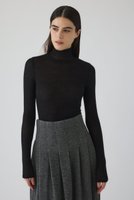 【リムアーク/RIM.ARK】の【12/3 10:00販売開始】Soft touch silk mix inner tops/トップス 人気、トレンドファッション・服の通販 founy(ファニー) ファッション Fashion レディースファッション Fashion for Women トップス・カットソー Cut & Sew Tops シャツ・ブラウス・オフィスカジュアル Elegant Blouses & Button-Ups ロングTシャツ・Tシャツ Longline T-Shirts & Tees カットソー・ベーシックTシャツ Cut-and-Sewn Tops / Stretch Tees & Basics インナー Innerwear 春 Spring シルク Silk, 100% Silk スリーブ Sleeve, Long Sleeve / Short Sleeve フィット Fit, Slim Fit ロング Long, Long-Length S/S・春夏 SS, Spring/Summer, Warm Season 夏 Summer エレガント 上品 Elegant 2026年 2026 |ID:prp329100004782555