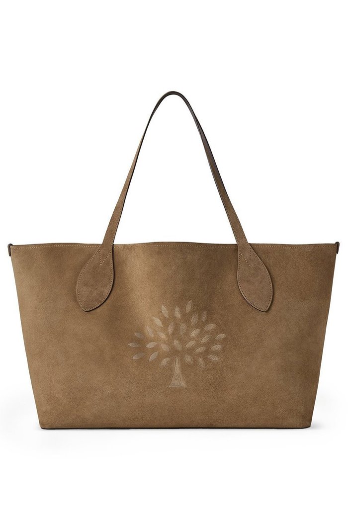 【マルベリー/Mulberry】のOVERSIZED SUEDE TOTE インテリア・キッズ・メンズ・レディースファッション・服の通販 founy(ファウニー) https://founy.com/ ファッション Fashion レディースファッション Fashion for Women バッグ Bags なめらか Smooth, Silky Texture エレガント 上品 Elegant コーティング Coating, Coated Finish ポケット Pocket, Pocket Detail モチーフ Motif, Design Theme ワイド Wide, Wide Fit ビジネス 仕事 通勤 Business / Work / Commuting |ID: prp329100004782604 ipo3291000000036924587