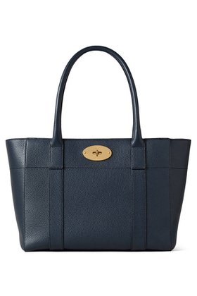 【マルベリー/Mulberry】のBAYSWATER 9 TO 5 人気、トレンドファッション・服の通販 founy(ファニー) ファッション Fashion レディースファッション Fashion for Women バッグ Bags 2026年 2026 コレクション Collection, Seasonal Line ジップ Zip, Zipper スタイリッシュ Stylish, Fashionable ポケット Pocket, Pocket Detail 夏 Summer 手帳 Planner, Notebook 春 Spring S/S・春夏 SS, Spring/Summer, Warm Season |ID:prp329100004782605