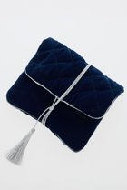 【マルティニーク/martinique】の《別注》【GIGI】jewelry pouch 人気、トレンドファッション・服の通販 founy(ファニー) ファッション Fashion レディースファッション Fashion for Women ポーチ&ミニバッグ Pouches & Mini Bags 2026年 2026 ジュエリー Jewelry, Accessories フォルム Silhouette, Form ベロア Velour, Soft Velvet ポーチ Pouch, Small Case ランジェリー Lingerie, Intimate Wear 再入荷 Restock / Back in Stock 別注 Limited Edition, Custom Order 夏 Summer 春 Spring S/S・春夏 SS, Spring/Summer, Warm Season thumbnail ネイビー|ID: prp329100004782616 ipo3291000000036137479