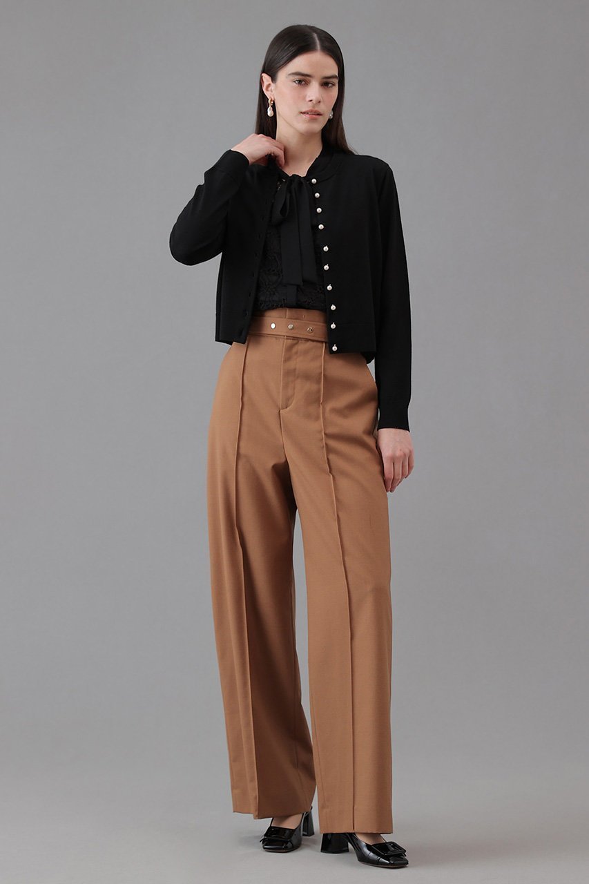 【アナイ/ANAYI】のフラワー刺繍ボウブラウス 人気、トレンドファッション・服の通販 founy(ファニー) 　ファッション　Fashion　レディースファッション　Fashion for Women　トップス・カットソー　Cut & Sew Tops　キャミソール&ノースリーブ　Camisoles & Sleeveless Tops　シャツ・ブラウス・オフィスカジュアル　Elegant Blouses & Button-Ups　2026年　2026　キャミソール　Camisole, Spaghetti Strap Top　ノースリーブ　Sleeveless, No-Sleeve　フラワー　Flower, Floral　ミックス　Mix, Mixed Style　モチーフ　Motif, Design Theme　レース　Lace, Lace Fabric　エレガント 上品　Elegant　夏　Summer　春　Spring　S/S・春夏　SS, Spring/Summer, Warm Season　other-8|ID: prp329100004782622 ipo3291000000036049990