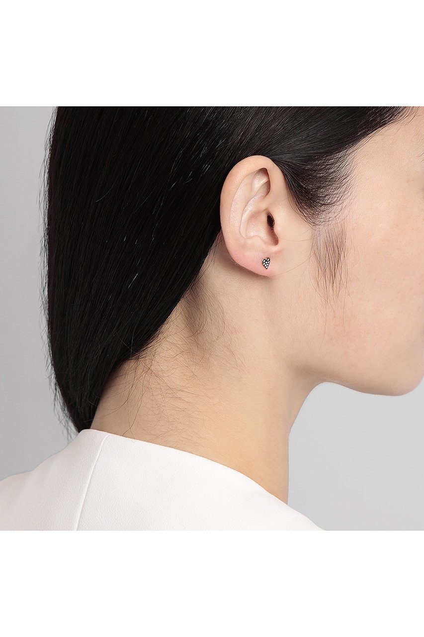 【プラス ヴァンドーム/Plus Vendome】のLOVE MICROTATTOO K10ブラウンダイヤモンド ピアス 人気、トレンドファッション・服の通販 founy(ファニー) 　ファッション　Fashion　レディースファッション　Fashion for Women　ジュエリー　Jewelry　ファッションリング　Fashion Rings　イヤリング・フープ・ドロップタイプ　Hoop, Drop & Clip Earrings　おすすめ　Recommended / Our Picks　イエロー　Yellow　イヤリング　Earrings　コレクション　Collection, Seasonal Line　ダイヤモンド　Diamond, Brilliant Cut　エレガント 上品　Elegant　再入荷　Restock / Back in Stock　other-6|ID: prp329100004784642 ipo3291000000035715678