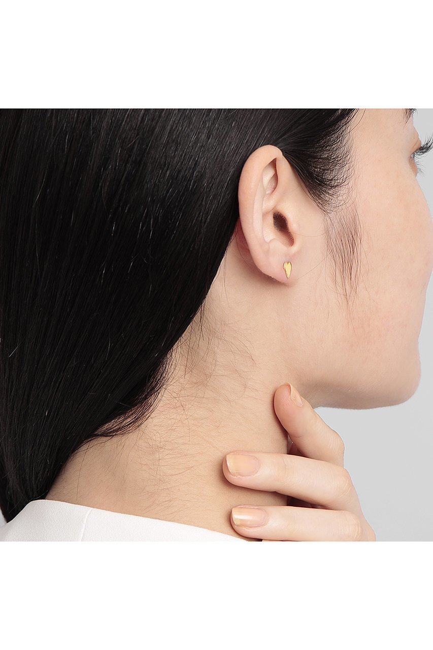 【プラス ヴァンドーム/Plus Vendome】のK18 BIG LOVE MICROTATTOO ピアス 人気、トレンドファッション・服の通販 founy(ファニー) 　ファッション　Fashion　レディースファッション　Fashion for Women　ジュエリー　Jewelry　ファッションリング　Fashion Rings　イヤリング・フープ・ドロップタイプ　Hoop, Drop & Clip Earrings　おすすめ　Recommended / Our Picks　イエロー　Yellow　イヤリング　Earrings　コレクション　Collection, Seasonal Line　エレガント 上品　Elegant　再入荷　Restock / Back in Stock　other-6|ID: prp329100004784648 ipo3291000000035838753