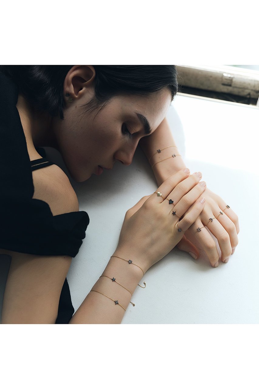 【プラス ヴァンドーム/Plus Vendome】のLOVE MICROTATTOO K10ブラウンダイヤモンド ブレスレット 人気、トレンドファッション・服の通販 founy(ファニー) 　ファッション　Fashion　レディースファッション　Fashion for Women　ジュエリー　Jewelry　チェーン＆カフブレスレット　Cuff & Chain Bracelets　バングル・カフブレスレット　Bangles & Cuff Bracelets　おすすめ　Recommended / Our Picks　イエロー　Yellow　ギフト プレゼント　Gift / Present　コレクション　Collection, Seasonal Line　コーティング　Coating, Coated Finish　ダイヤモンド　Diamond, Brilliant Cut　チェーン　Chain, Chain Strap　ブレスレット　Bracelet, Wristband　エレガント 上品　Elegant　新作・新入荷　New Arrivals / New In　時計　Watch, Wristwatch　other-8|ID: prp329100004784651 ipo3291000000034734783