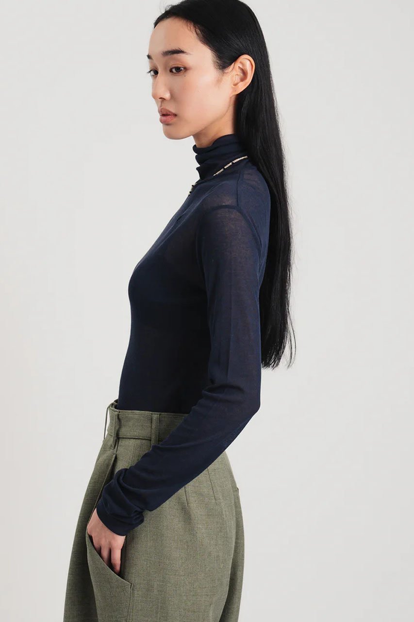 【スタニングルアー/STUNNING LURE】のインナーカラータートル 人気、トレンドファッション・服の通販 founy(ファニー) 　ファッション　Fashion　レディースファッション　Fashion for Women　トップス・カットソー　Cut & Sew Tops　シャツ・ブラウス・オフィスカジュアル　Elegant Blouses & Button-Ups　ロングTシャツ・Tシャツ　Longline T-Shirts & Tees　カットソー・ベーシックTシャツ　Cut-and-Sewn Tops / Stretch Tees & Basics　おすすめ　Recommended / Our Picks　インナー　Innerwear　キャミソール　Camisole, Spaghetti Strap Top　シアー　Sheer, See-Through　スウェット / スエット　Sweatshirt, Sweatwear　スリーブ　Sleeve, Long Sleeve / Short Sleeve　タートル　Turtleneck, Turtle Collar　トレンド　Trend, Trending Now　ロング　Long, Long-Length　other-6|ID: prp329100004784681 ipo3291000000036031319