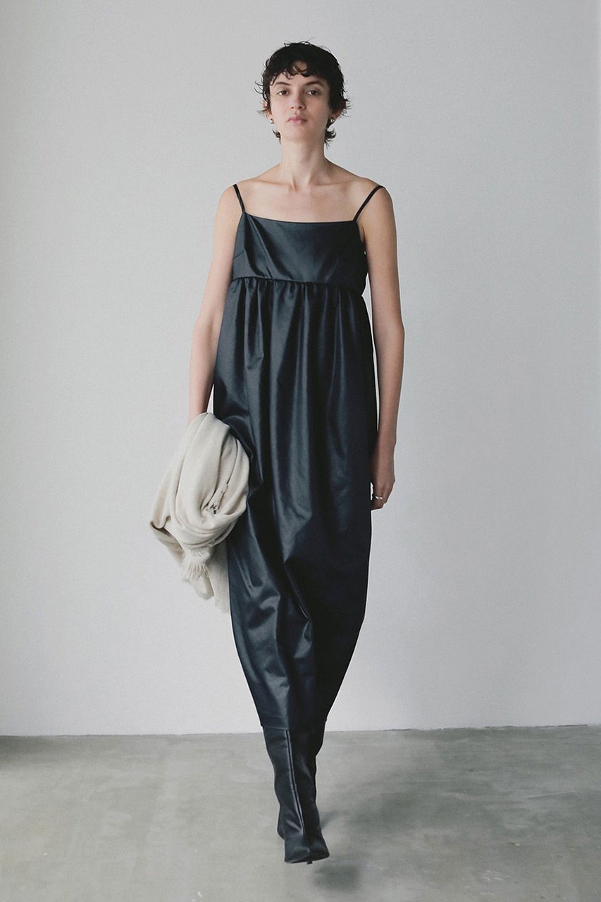 【ハー/HER.】のコクーンワンピース 人気、トレンドファッション・服の通販 founy(ファニー) 　ファッション　Fashion　レディースファッション　Fashion for Women　ワンピース　Dresses　チュニック　Tunic Tops & Dresses　サテン　Satin, Glossy Fabric　チュニック　Tunic, Long Top　ロング　Long, Long-Length　新作・新入荷　New Arrivals / New In　other-7|ID: prp329100004789329 ipo3291000000034755164