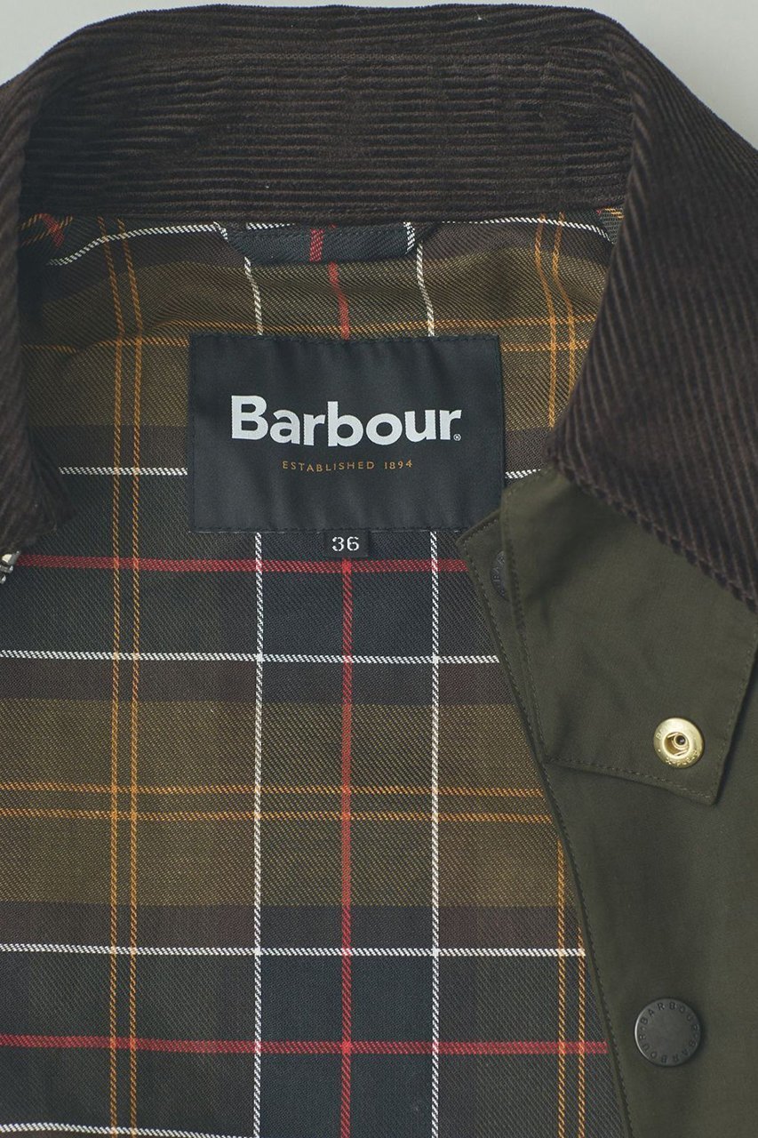 【カレンソロジー/Curensology】の〈Barbour〉Curensology Exclusive Jacket 人気、トレンドファッション・服の通販 founy(ファニー) 　ファッション　Fashion　レディースファッション　Fashion for Women　アウター　Coat / Outerwear Collection　レディースジャケット・軽アウター　Jackets　アウトドア　Outdoor Clothing　アクセサリー　Fashion Accessories　インナー　Innerwear　ヴィンテージ　Vintage Style　春　Spring　ショート　Short, Short Length　シルバー　Silver, Metallic Silver　ジャケット　Jacket, Outerwear　スタンダード　Standard, Basic　スペシャル　Special, Limited Edition　定番　Standard, Basic Item　人気　Popular, Best Seller　ピーチ　Peach, Soft Touch　フィット　Fit, Slim Fit　別注　Limited Edition, Custom Order　ミックス　Mix, Mixed Style　ロング　Long, Long-Length　ロールアップ　Roll-Up, Cuffed Hem　ワイド　Wide, Wide Fit　A/W・秋冬　Autumn/Winter　エレガント 上品　Elegant　新作・新入荷　New Arrivals / New In　other-8|ID: prp329100004789331 ipo3291000000034755179