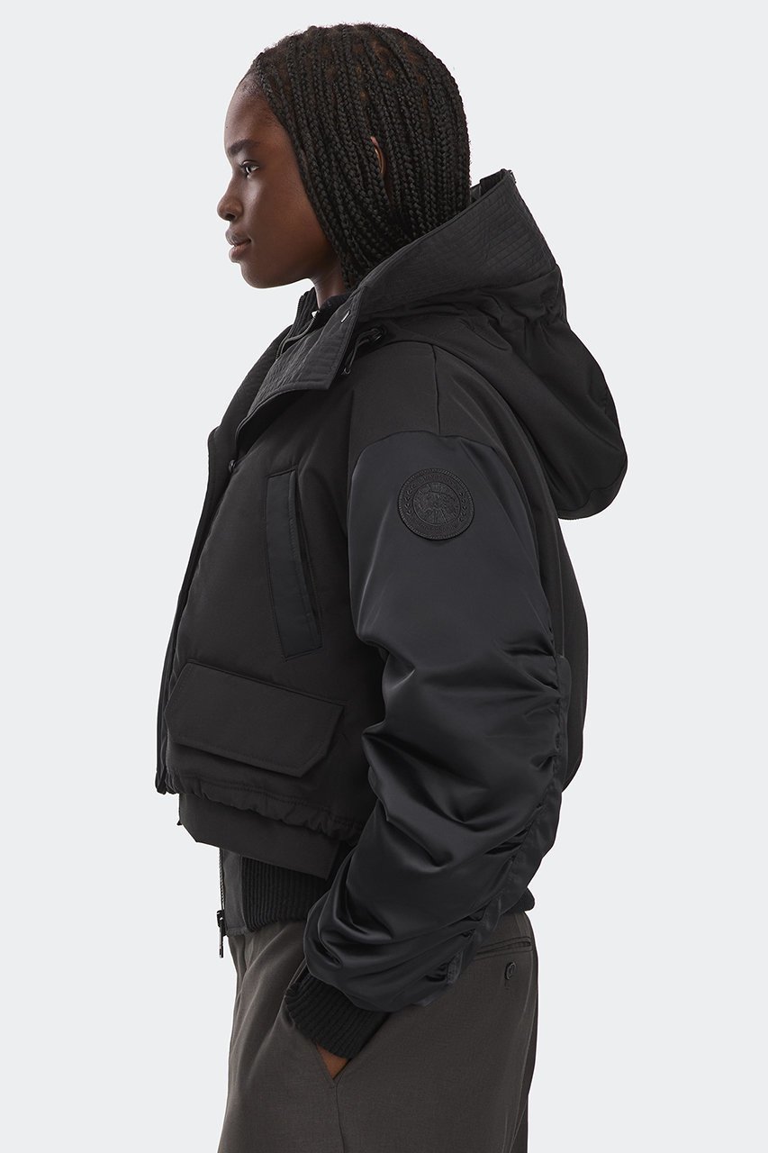 【カナダグース/CANADA GOOSE】の2087WT Claremont Bomber クラレモント ボンバー 人気、トレンドファッション・服の通販 founy(ファニー) 　ファッション　Fashion　レディースファッション　Fashion for Women　アウター　Coat / Outerwear Collection　スポーツウェア　Functional & Stylish Sportswear　スポーツ アウター　Sports Outerwear / Running Jacket / Windbreaker　ギャザー　Gathered, Ruffled　クロップド　Cropped, Short Length　ジップ　Zip, Zipper　スポーツ　Sports, Activewear　スリーブ　Sleeve, Long Sleeve / Short Sleeve　ドローコード　Drawcord, Drawstring Cord　フラップ　Flap, Flap Pocket　ポケット　Pocket, Pocket Detail　other-4|ID: prp329100004789346 ipo3291000000036068691