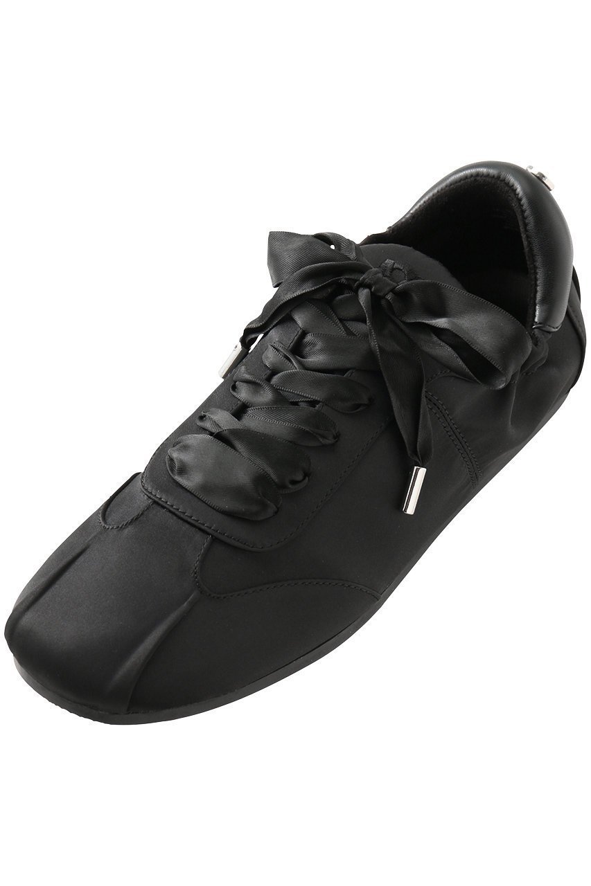 【スティーブマデン/STEVE MADDEN】のARTISTE サテンレースアップバレエスニーカー インテリア・キッズ・メンズ・レディースファッション・服の通販 founy(ファニー) 　ファッション　Fashion　レディースファッション　Fashion for Women　サテン　Satin, Glossy Fabric　シャーリング　Shirring, Ruched　シルバー　Silver, Metallic Silver　スニーカー　Sneakers, Trainers　トレンド　Trend, Trending Now　エレガント 上品　Elegant　ブラック/シルバー|ID: prp329100004789364 ipo3291000000036503659