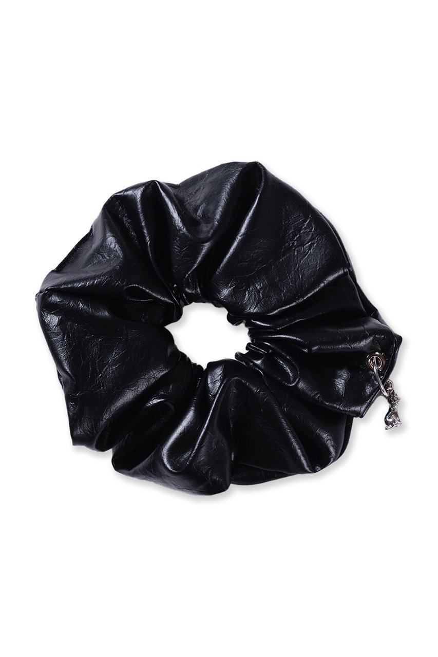 【ヘイップ/heyep】のCat Charm Faux Leather Scrunchie 人気、トレンドファッション・服の通販 founy(ファニー) 　ファッション　Fashion　レディースファッション　Fashion for Women　シュシュ&ヘアアクセ/ヘアアレンジ　Scrunchies & Hair Accessories　2026年　2026　アクセサリー　Fashion Accessories　シンプル　Simple, Minimal　フェイクレザー　Faux Leather, PU Leather　夏　Summer　春　Spring　S/S・春夏　SS, Spring/Summer, Warm Season　 other-1|ID: prp329100004789483 ipo3291000000034756448