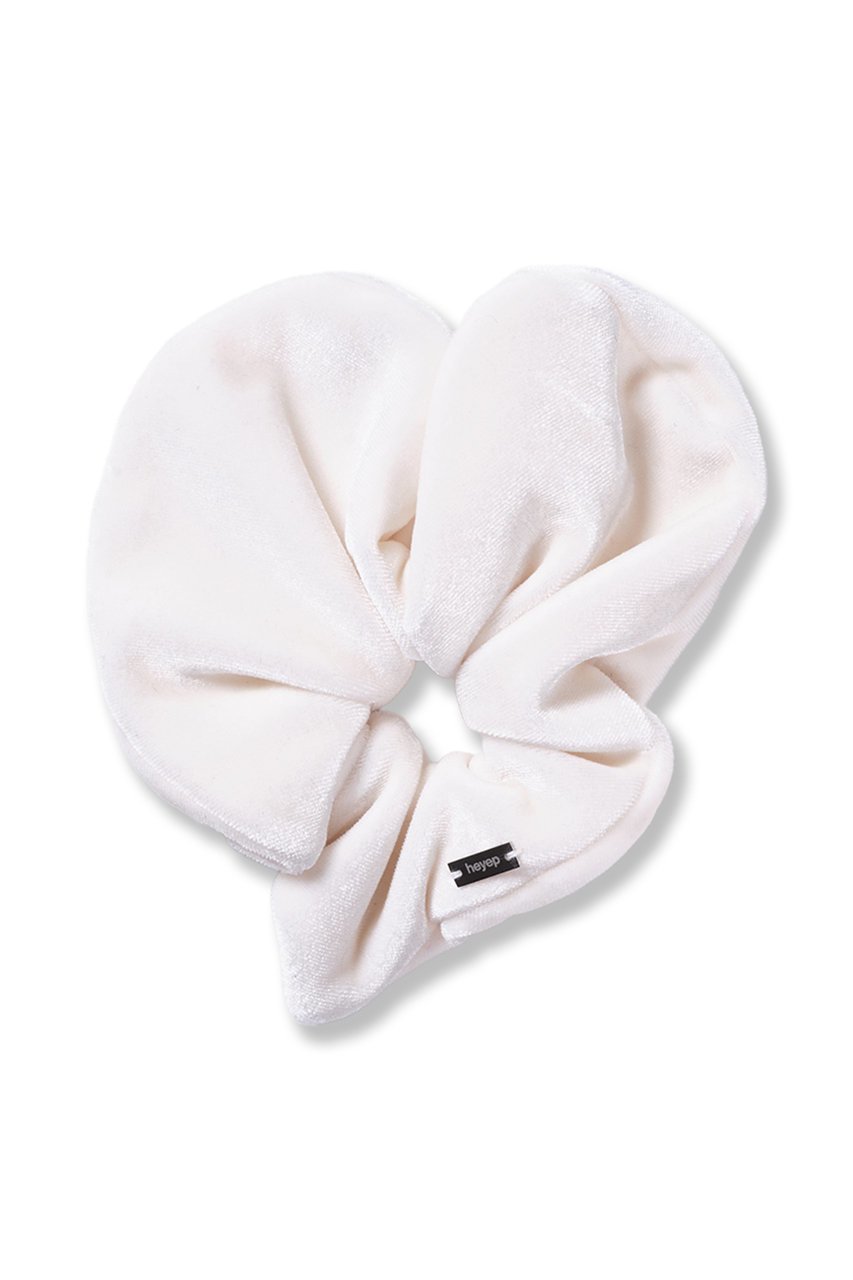 【ヘイップ/heyep】のVelour Heart Scrunchie-Medium 人気、トレンドファッション・服の通販 founy(ファニー) 　ファッション　Fashion　レディースファッション　Fashion for Women　トップス・カットソー　Cut & Sew Tops　ベロアトップス　Velour Tops / Velvet-Look Items　シュシュ&ヘアアクセ/ヘアアレンジ　Scrunchies & Hair Accessories　2026年　2026　おすすめ　Recommended / Our Picks　アクセサリー　Fashion Accessories　ベロア　Velour, Soft Velvet　エレガント 上品　Elegant　夏　Summer　春　Spring　S/S・春夏　SS, Spring/Summer, Warm Season　other-2|ID: prp329100004789484 ipo3291000000036087313