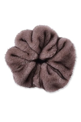 【ヘイップ/heyep】のFaux Mink Scrunchie 人気、トレンドファッション・服の通販 founy(ファニー) ファッション Fashion レディースファッション Fashion for Women シュシュ&ヘアアクセ/ヘアアレンジ Scrunchies & Hair Accessories おすすめ Recommended / Our Picks なめらか Smooth, Silky Texture アクセサリー Fashion Accessories 冬 Winter / This Winter 新作・新入荷 New Arrivals / New In |ID:prp329100004789495