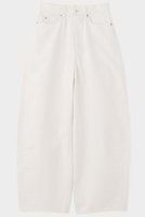 【ル フィル/LE PHIL】のバルーンシルエットデニムパンツ 人気、トレンドファッション・服の通販 founy(ファニー) ファッション Fashion レディースファッション Fashion for Women パンツ Pants & Trousers デニムパンツ・ジーンズ・美脚デニム Denim Jeans & Pants シンプル Simple, Minimal スタンダード Standard, Basic スニーカー Sneakers, Trainers デニム Denim, Jeans Material ハイライズ High Rise, High Waist バランス Balance, Style Balance フォルム Silhouette, Form フロント Front, Front Design 再入荷 Restock / Back in Stock |ID:prp329100004789525