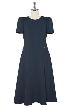 【デイジーリン/DAISY LIN】 ジャージードレス“Airy Puff”人気、トレンドファッション・服の通販 founy(ファニー) ファッション Fashion レディースファッション Fashion for Women ワンピース Dresses フォーマル・パーティードレス・結婚式用ドレス Elegant & Casual Dresses チュニック Tunic Tops & Dresses ウォッシャブル Machine Washable カーディガン Cardigan, Knitwear ストレッチ Stretch, Stretchy Fabric スリーブ Sleeve, Long Sleeve / Short Sleeve タイツ Tights, Legwear チュニック Tunic, Long Top ドレス Dress, One-Piece なめらか Smooth, Silky Texture バランス Balance, Style Balance フレア Flare, Flared 冬 Winter / This Winter エレガント 上品 Elegant 年末年始 Year-end and New Year Holidays |ID:prp329100004789526