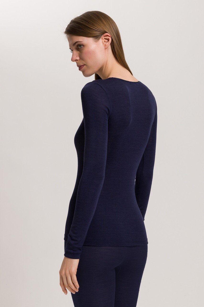 【ハンロ/HANRO】のVネック長袖プルオーバー 人気、トレンドファッション・服の通販 founy(ファニー) 　ファッション　Fashion　レディースファッション　Fashion for Women　下着・ランジェリー　Lingerie & Intimates　その他ランジェリー・インナーアイテム　Other Lingerie / Intimates　インナー　Innerwear　シルク　Silk, 100% Silk　シンプル　Simple, Minimal　ランジェリー　Lingerie, Intimate Wear　エレガント 上品　Elegant　長袖　Long Sleeve, Full Sleeve　other-7|ID: prp329100004791478 ipo3291000000036087432