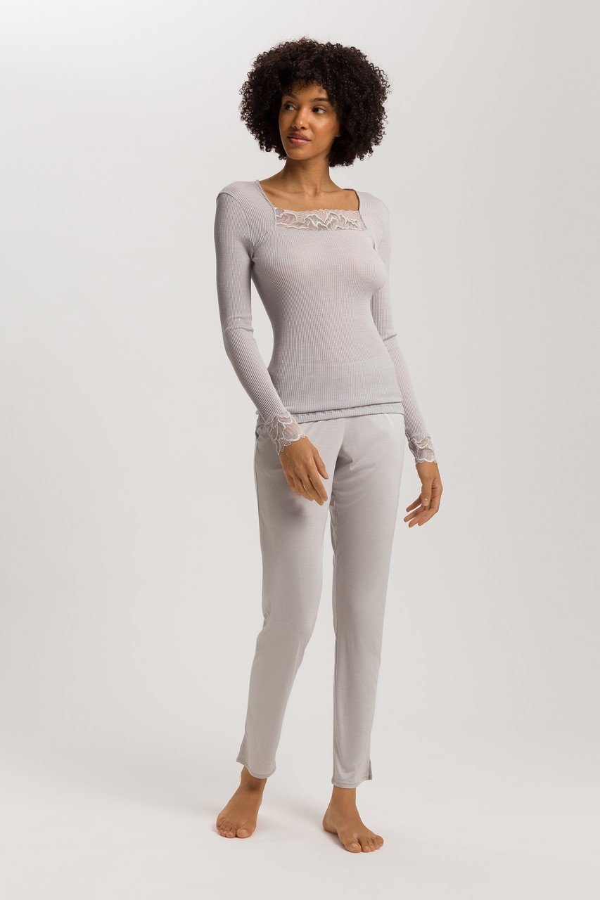 【ハンロ/HANRO】のレース付き長袖プルオーバー 人気、トレンドファッション・服の通販 founy(ファニー) 　ファッション　Fashion　レディースファッション　Fashion for Women　下着・ランジェリー　Lingerie & Intimates　その他ランジェリー・インナーアイテム　Other Lingerie / Intimates　インナー　Innerwear　シルク　Silk, 100% Silk　フィット　Fit, Slim Fit　ランジェリー　Lingerie, Intimate Wear　レース　Lace, Lace Fabric　エレガント 上品　Elegant　長袖　Long Sleeve, Full Sleeve　other-6|ID: prp329100004791480 ipo3291000000036050048