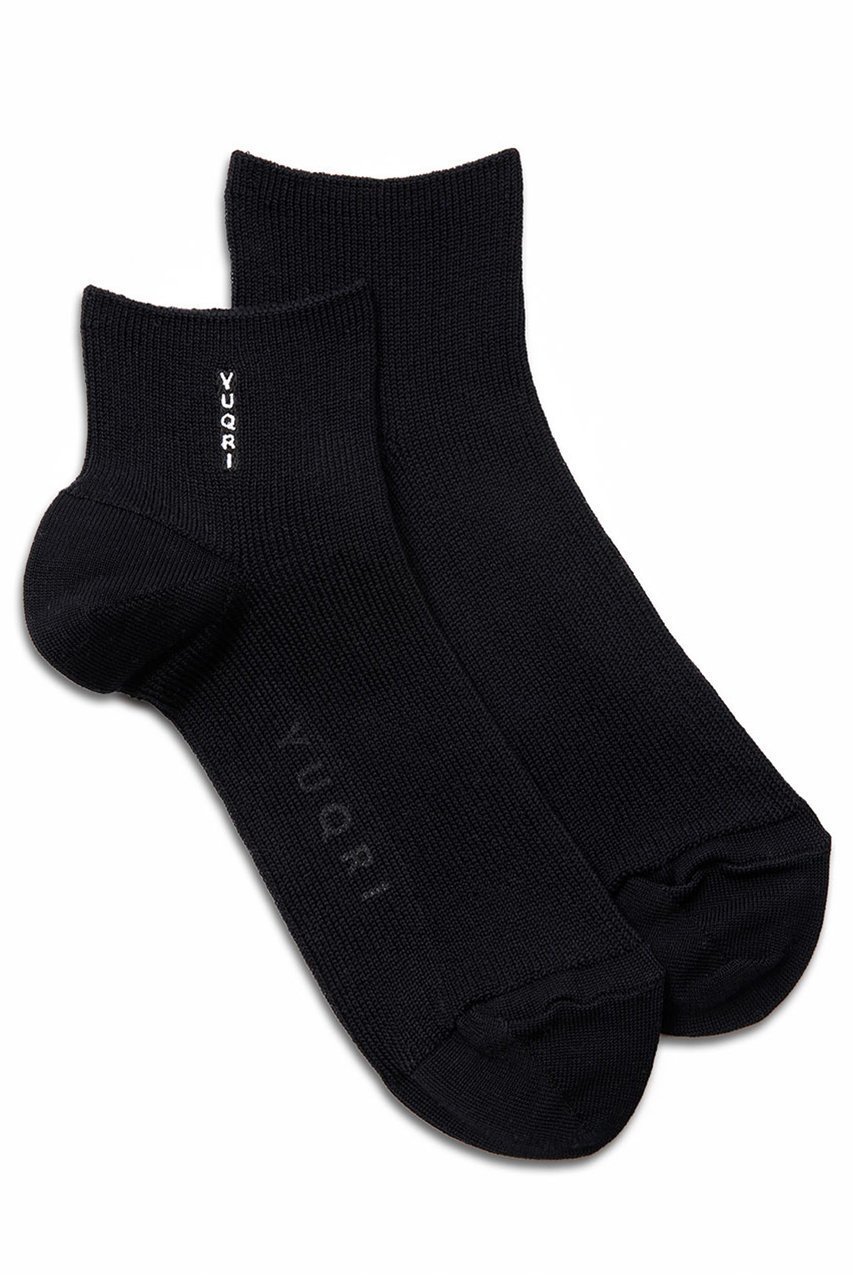 【ユクリ/YUQRI】のsilky ankle ソックス インテリア・キッズ・メンズ・レディースファッション・服の通販 founy(ファニー) 　ファッション　Fashion　レディースファッション　Fashion for Women　ソックス&靴下　Socks & Hosiery　レッグウェア・ストッキング　Legwear & Hosiery　シルク　Silk, 100% Silk　シルケット　Silket, Silky Cotton　ソックス　Socks, Hosiery　とろみ　Fluid, Flowy Fabric　なめらか　Smooth, Silky Texture　ユニセックス　Unisex, Genderless　新作・新入荷　New Arrivals / New In　ブラック|ID: prp329100004793168 ipo3291000000036216563