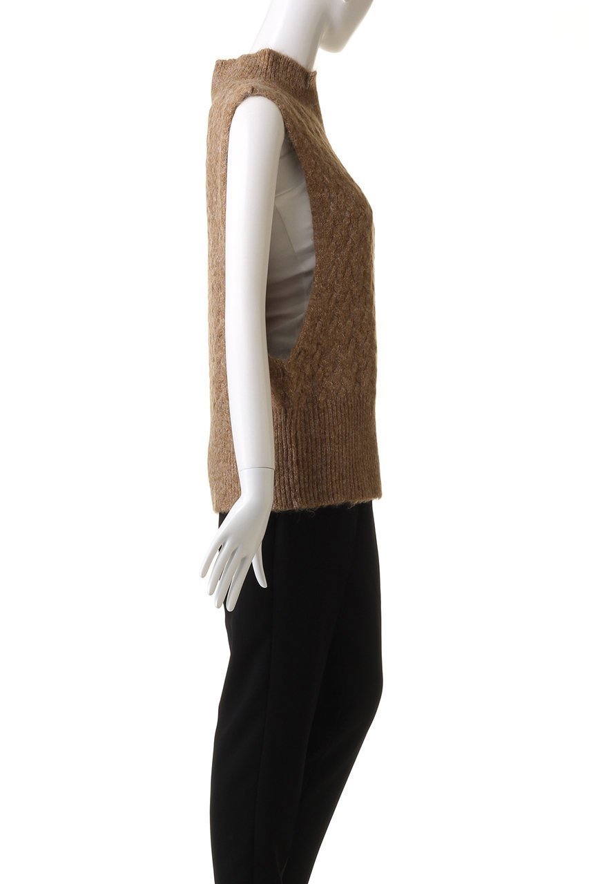 【ミズイロ インド/mizuiro ind】のbottle neck cable vest ベスト 人気、トレンドファッション・服の通販 founy(ファニー) 　ファッション　Fashion　レディースファッション　Fashion for Women　トップス・カットソー　Cut & Sew Tops　ニット　Knit Tops & Sweaters　ベスト&ジレ / 重ね着スタイル　Vests & Gilets　カジュアルプルオーバー・ニットトップス　Pullovers & Knit Tops / Casual Pullovers　インナー　Innerwear　カットソー　Cut and Sewn Top　スリーブ　Sleeve, Long Sleeve / Short Sleeve　フェミニン　Feminine, Girly　ベスト　Vest, Waistcoat　ベーシック　Basic, Essential　ボトルネック　Bottle Neck, Mock Neck　マニッシュ　Mannish, Boyish　再入荷　Restock / Back in Stock　other-3|ID: prp329100004797213 ipo3291000000034805943
