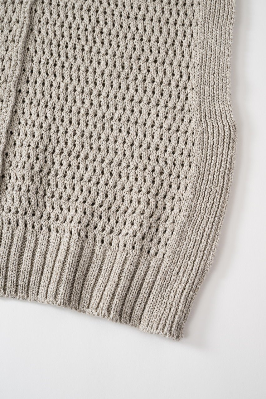 【プリスティン/PRISTINE】のコットンリネンヤク透かし編みベスト 人気、トレンドファッション・服の通販 founy(ファニー) ファッション Fashion レディースファッション Fashion for Women トップス・カットソー Cut & Sew Tops ニット Knit Tops & Sweaters ベスト&ジレ / 重ね着スタイル Vests & Gilets カジュアルプルオーバー・ニットトップス Pullovers & Knit Tops / Casual Pullovers カットソー Cut and Sewn Top シンプル Simple, Minimal センター Center, Center Line タートル Turtleneck, Turtle Collar ベスト Vest, Waistcoat ミックス Mix, Mixed Style メッシュ Mesh, Net Fabric メランジ Melange, Mixed Yarn リネン Linen, Linen Fabric 人気 Popular, Best Seller 半袖 Short Sleeve, Half Sleeve 新作・新入荷 New Arrivals / New In 透かし Cut-Out, Lacework 長袖 Long Sleeve, Full Sleeve other-3|ID: prp329100004797223 ipo3291000000034806026