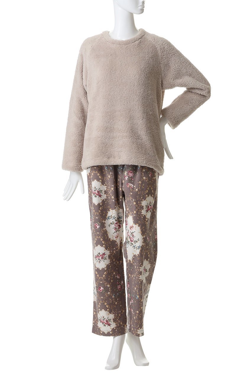 【イクコ/IKUKO】のボア&綾ネル花柄プリントパジャマ 人気、トレンドファッション・服の通販 founy(ファニー) ファッション Fashion レディースファッション Fashion for Women トップス・カットソー Cut & Sew Tops 花柄・フラワープリント・モチーフ Floral Prints & Motifs / Flower Pattern Tops パジャマ Pajamas, Sleepwear フラワー Flower, Floral プリント Print, Printed Pattern モコモコ Fuzzy, Fluffy リラックス Relax, Relaxed Fit エレガント 上品 Elegant 新作・新入荷 New Arrivals / New In other-2|ID: prp329100004797235 ipo3291000000034806145
