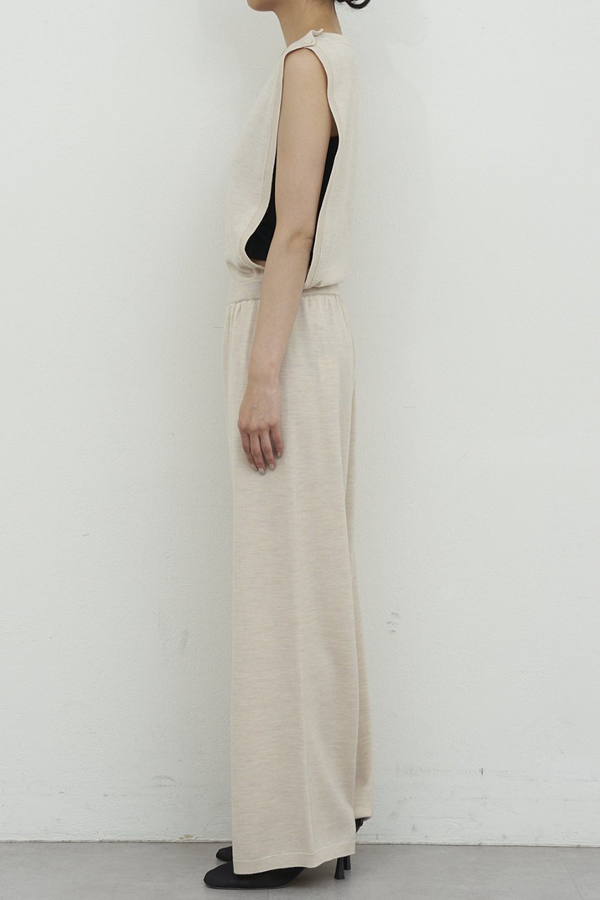 【ガリャルダガランテ/GALLARDAGALANTE】の【HERITANOVUM】スリーブレスニットコンビネゾン 人気、トレンドファッション・服の通販 founy(ファニー) 　ファッション　Fashion　レディースファッション　Fashion for Women　パンツ　Pants & Trousers　ショルダー　Shoulder, Shoulder Strap　ジャケット　Jacket, Outerwear　ドレス　Dress, One-Piece　モダン　Modern, Contemporary　ラップ　Wrap, Wrap Design　リラックス　Relax, Relaxed Fit　ワイド　Wide, Wide Fit　エレガント 上品　Elegant　other-6|ID: prp329100004800042 ipo3291000000035494782