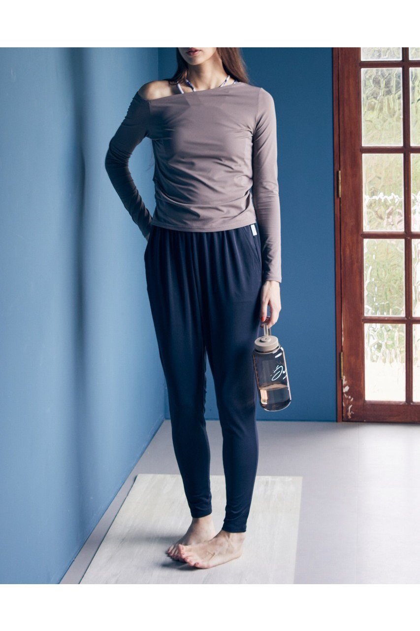 【ジュリエ/Julier】の【定番】Ecocoギャザーパンツ 人気、トレンドファッション・服の通販 founy(ファニー) 　ファッション　Fashion　レディースファッション　Fashion for Women　パンツ　Pants & Trousers　スポーツウェア　Functional & Stylish Sportswear　スポーツ パンツ　Workout Pants / Training Shorts / Joggers　2026年　2026　ギャザー　Gathered, Ruffled　スポーツ　Sports, Activewear　ヨガ　Yoga, Yoga Wear　リラックス　Relax, Relaxed Fit　ワーク　Workwear, Utility Style　夏　Summer　定番　Standard, Basic Item　春　Spring　S/S・春夏　SS, Spring/Summer, Warm Season　other-6|ID: prp329100004800050 ipo3291000000034825321