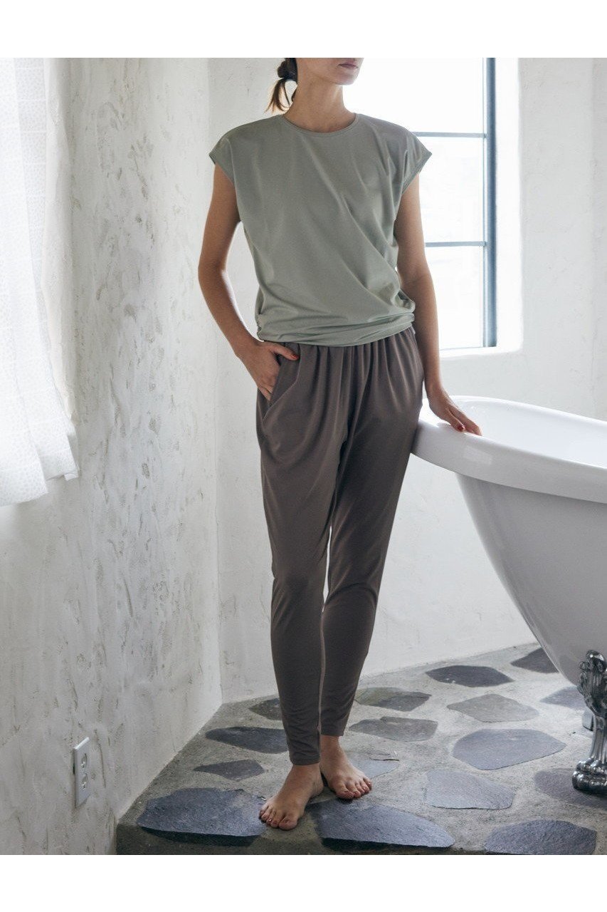 【ジュリエ/Julier】の【定番】Ecocoフレンチスリーブトップス 人気、トレンドファッション・服の通販 founy(ファニー) 　ファッション　Fashion　レディースファッション　Fashion for Women　トップス・カットソー　Cut & Sew Tops　スポーツウェア　Functional & Stylish Sportswear　スポーツ トップス　Athletic Tops / Workout Tops / Training Shirts　2026年　2026　ギャザー　Gathered, Ruffled　スポーツ　Sports, Activewear　スリーブ　Sleeve, Long Sleeve / Short Sleeve　フィット　Fit, Slim Fit　フォルム　Silhouette, Form　フレンチ　French, French Style　ヨガ　Yoga, Yoga Wear　リラックス　Relax, Relaxed Fit　夏　Summer　定番　Standard, Basic Item　春　Spring　S/S・春夏　SS, Spring/Summer, Warm Season　other-6|ID: prp329100004800052 ipo3291000000034825340