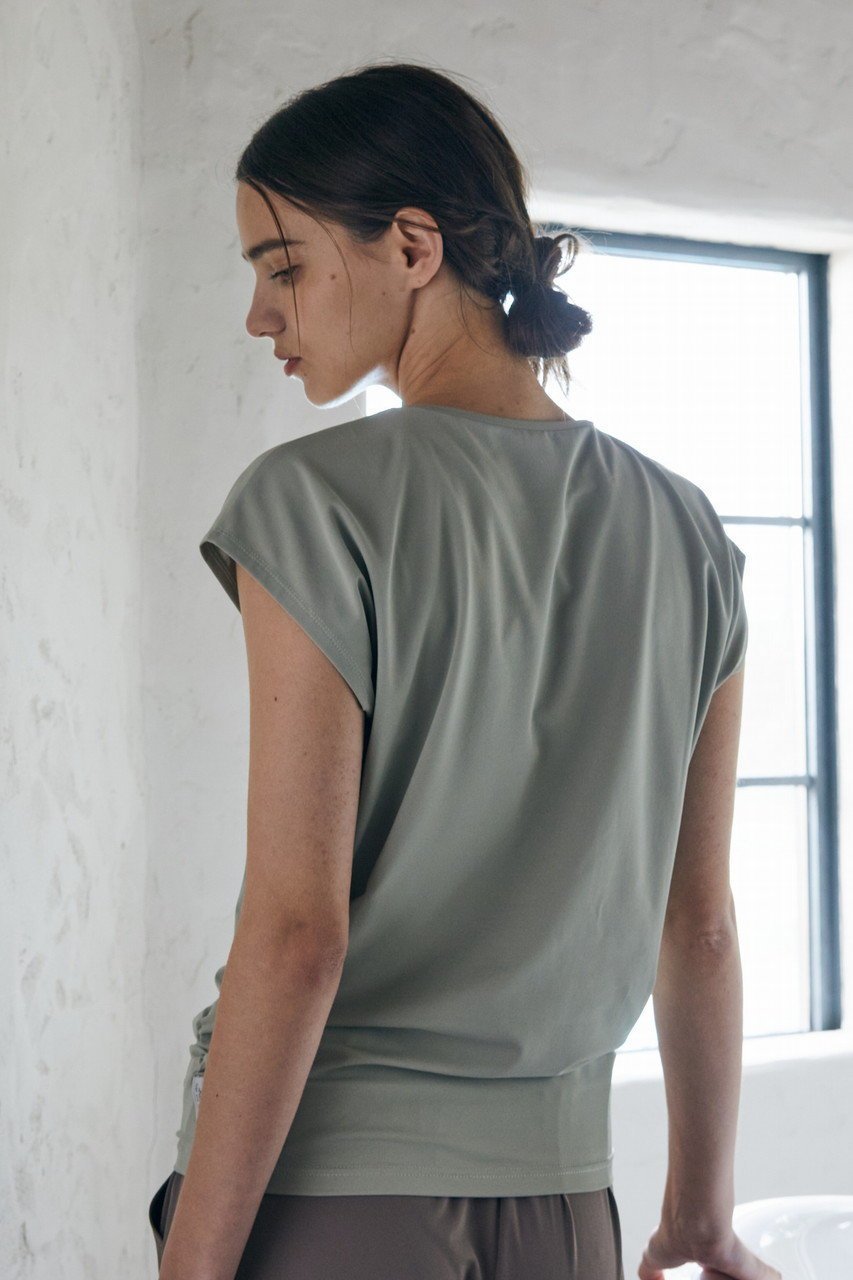 【ジュリエ/Julier】の【定番】Ecocoフレンチスリーブトップス 人気、トレンドファッション・服の通販 founy(ファニー) 　ファッション　Fashion　レディースファッション　Fashion for Women　トップス・カットソー　Cut & Sew Tops　スポーツウェア　Functional & Stylish Sportswear　スポーツ トップス　Athletic Tops / Workout Tops / Training Shirts　2026年　2026　ギャザー　Gathered, Ruffled　スポーツ　Sports, Activewear　スリーブ　Sleeve, Long Sleeve / Short Sleeve　フィット　Fit, Slim Fit　フォルム　Silhouette, Form　フレンチ　French, French Style　ヨガ　Yoga, Yoga Wear　リラックス　Relax, Relaxed Fit　夏　Summer　定番　Standard, Basic Item　春　Spring　S/S・春夏　SS, Spring/Summer, Warm Season　other-8|ID: prp329100004800052 ipo3291000000036104105