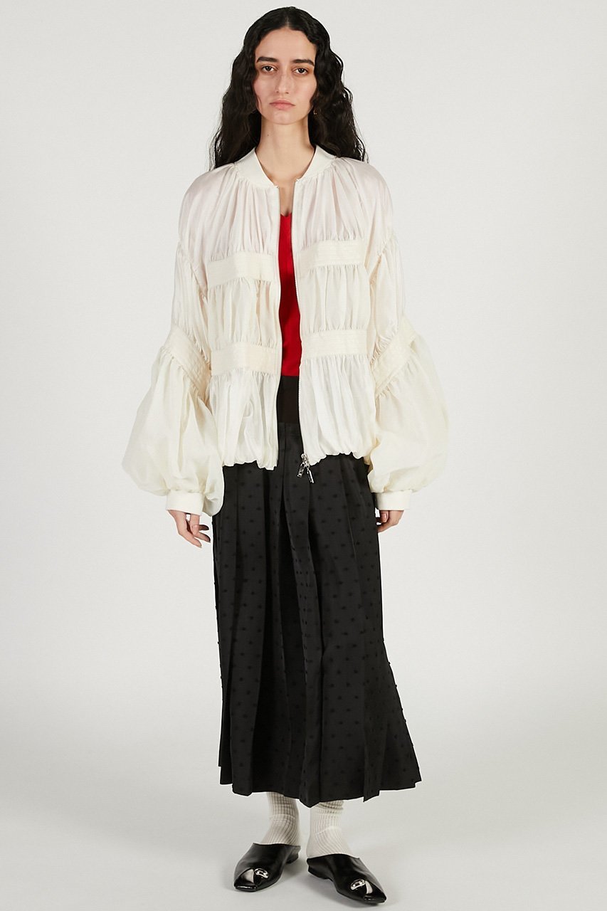 【プランク プロジェクト/PRANK PROJECT】のシアーボリュームブルゾン 人気、トレンドファッション・服の通販 founy(ファニー) 　ファッション　Fashion　レディースファッション　Fashion for Women　アウター　Coat / Outerwear Collection　レディースジャケット・軽アウター　Jackets　ブルゾンジャケット・スポーティアウター　Blouson Jackets　2026年　2026　エレガント 上品　Elegant　ギャザー　Gathered, Ruffled　シアー　Sheer, See-Through　ジャケット　Jacket, Outerwear　デニム　Denim, Jeans Material　ブルゾン　Blouson, Bomber Jacket　切替　Switching, Contrast Panel　夏　Summer　春　Spring　S/S・春夏　SS, Spring/Summer, Warm Season　羽織　Haori, Light Jacket　other-3|ID: prp329100004800113 ipo3291000000034826118