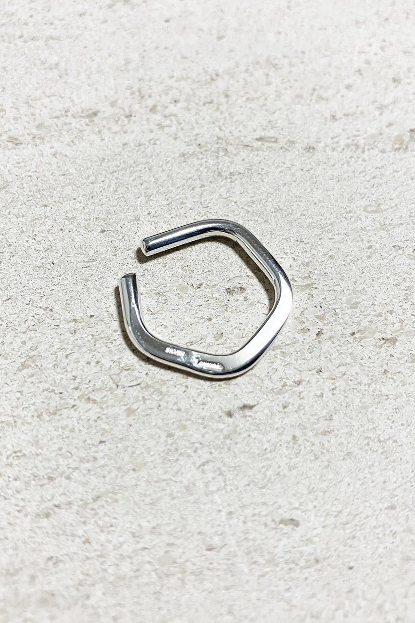 【レム/Lemme】のHang イヤーカフ(片耳用) 人気、トレンドファッション・服の通販 founy(ファニー) 　ファッション　Fashion　レディースファッション　Fashion for Women　ジュエリー　Jewelry　ファッションリング　Fashion Rings　イヤリング・フープ・ドロップタイプ　Hoop, Drop & Clip Earrings　イヤリング　Earrings　イヤーカフ　Ear Cuffs　シンプル　Simple, Minimal　フォルム　Silhouette, Form　新作・新入荷　New Arrivals / New In　片耳　One-Ear, Single Earring　other-4|ID: prp329100004801335 ipo3291000000034835528