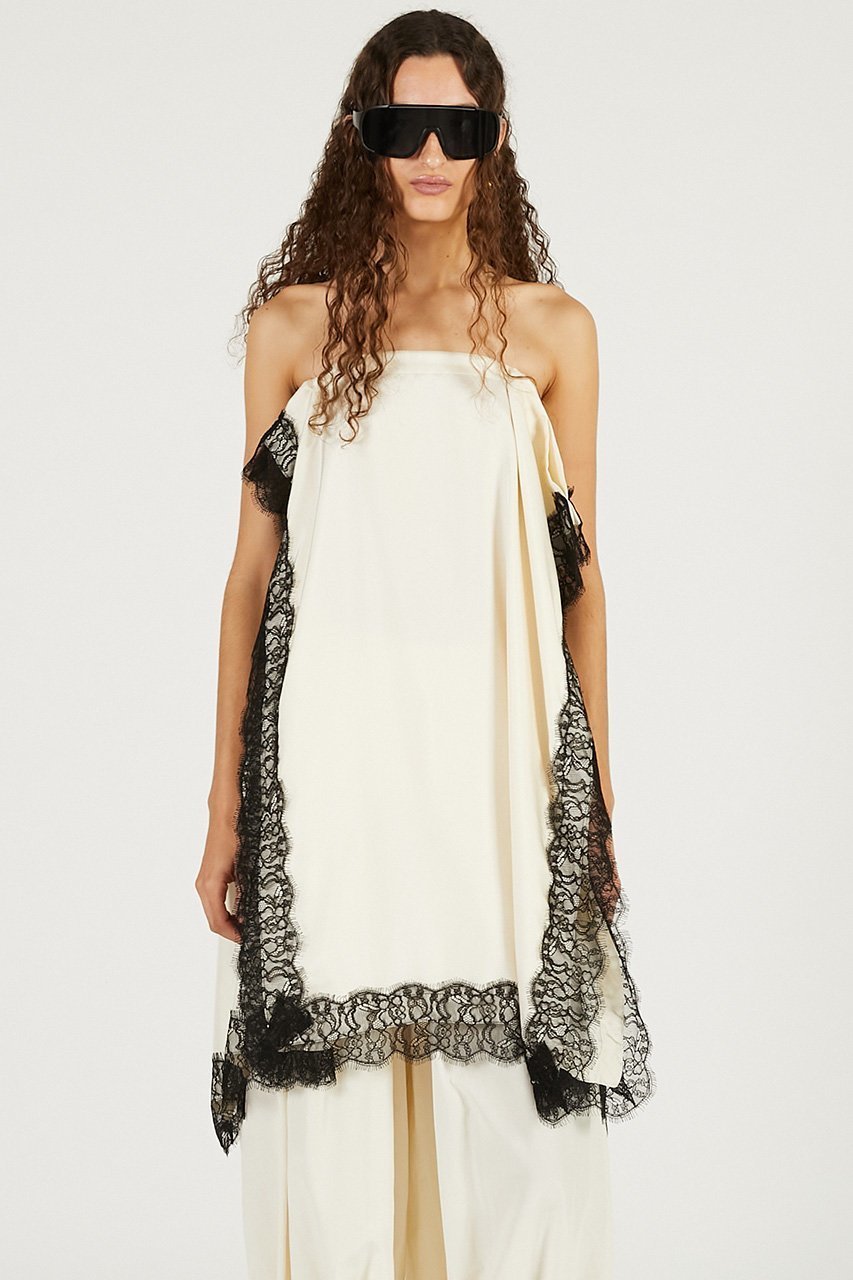 【プランク プロジェクト/PRANK PROJECT】のレースシンメワンピース 人気、トレンドファッション・服の通販 founy(ファニー) ファッション Fashion レディースファッション Fashion for Women ワンピース Dresses チュニック Tunic Tops & Dresses 2026年 2026 サテン Satin, Glossy Fabric チュニック Tunic, Long Top ドレス Dress, One-Piece ペチコート Petticoat, Underskirt ラップ Wrap, Wrap Design ロング Long, Long-Length 夏 Summer 春 Spring S/S・春夏 SS, Spring/Summer, Warm Season other-8|ID: prp329100004801351 ipo3291000000034835682