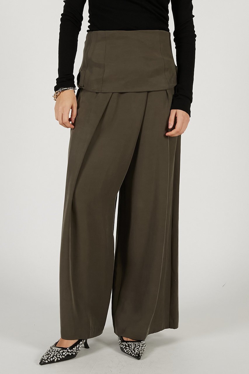 【プランク プロジェクト/PRANK PROJECT】のバックドレープ2WAYオールインワン 人気、トレンドファッション・服の通販 founy(ファニー) ファッション Fashion レディースファッション Fashion for Women パンツ Pants & Trousers バッグ Bags 2026年 2026 おすすめ Recommended / Our Picks スリット Slit, Slit Detail ドレープ Drape, Draping Fabric フラット Flat, Flat Shoes ラップ Wrap, Wrap Design 夏 Summer 春 Spring S/S・春夏 SS, Spring/Summer, Warm Season other-8|ID: prp329100004801354 ipo3291000000034835716