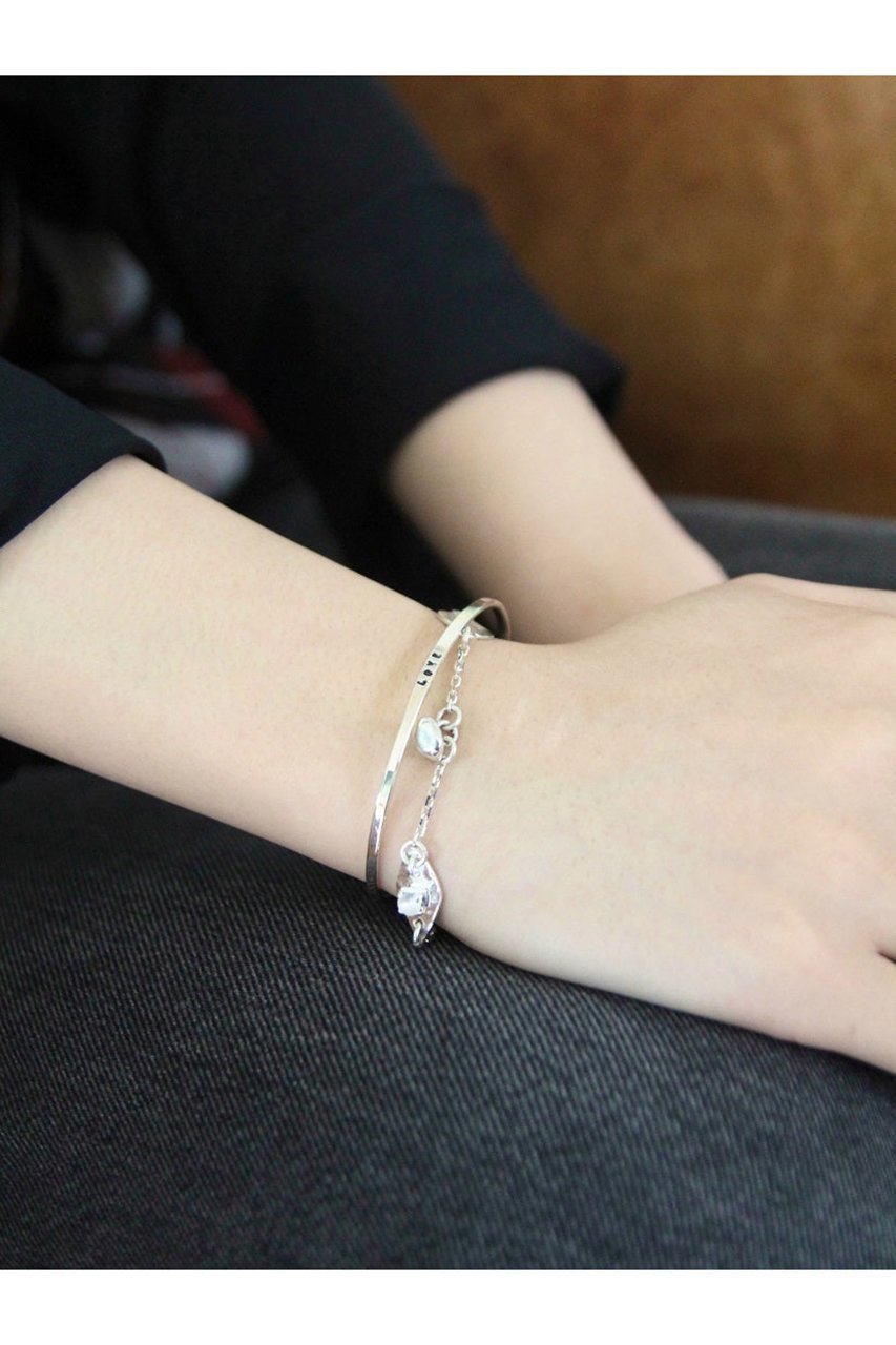 【アッシュ ペー フランス/H.P.FRANCE】の【Serge Thoraval】LOVE バングル 人気、トレンドファッション・服の通販 founy(ファニー) 　ファッション　Fashion　レディースファッション　Fashion for Women　ジュエリー　Jewelry　チェーン＆カフブレスレット　Cuff & Chain Bracelets　バングル・カフブレスレット　Bangles & Cuff Bracelets　アクセサリー　Fashion Accessories　春　Spring　シンプル　Simple, Minimal　ジュエリー　Jewelry, Accessories　バランス　Balance, Style Balance　バングル　Bangle, Bracelet　フランス　France, French　S/S・春夏　SS, Spring/Summer, Warm Season　おすすめ　Recommended / Our Picks　夏　Summer　エレガント 上品　Elegant　2026年　2026　other-2|ID: prp329100004802719 ipo3291000000035704389