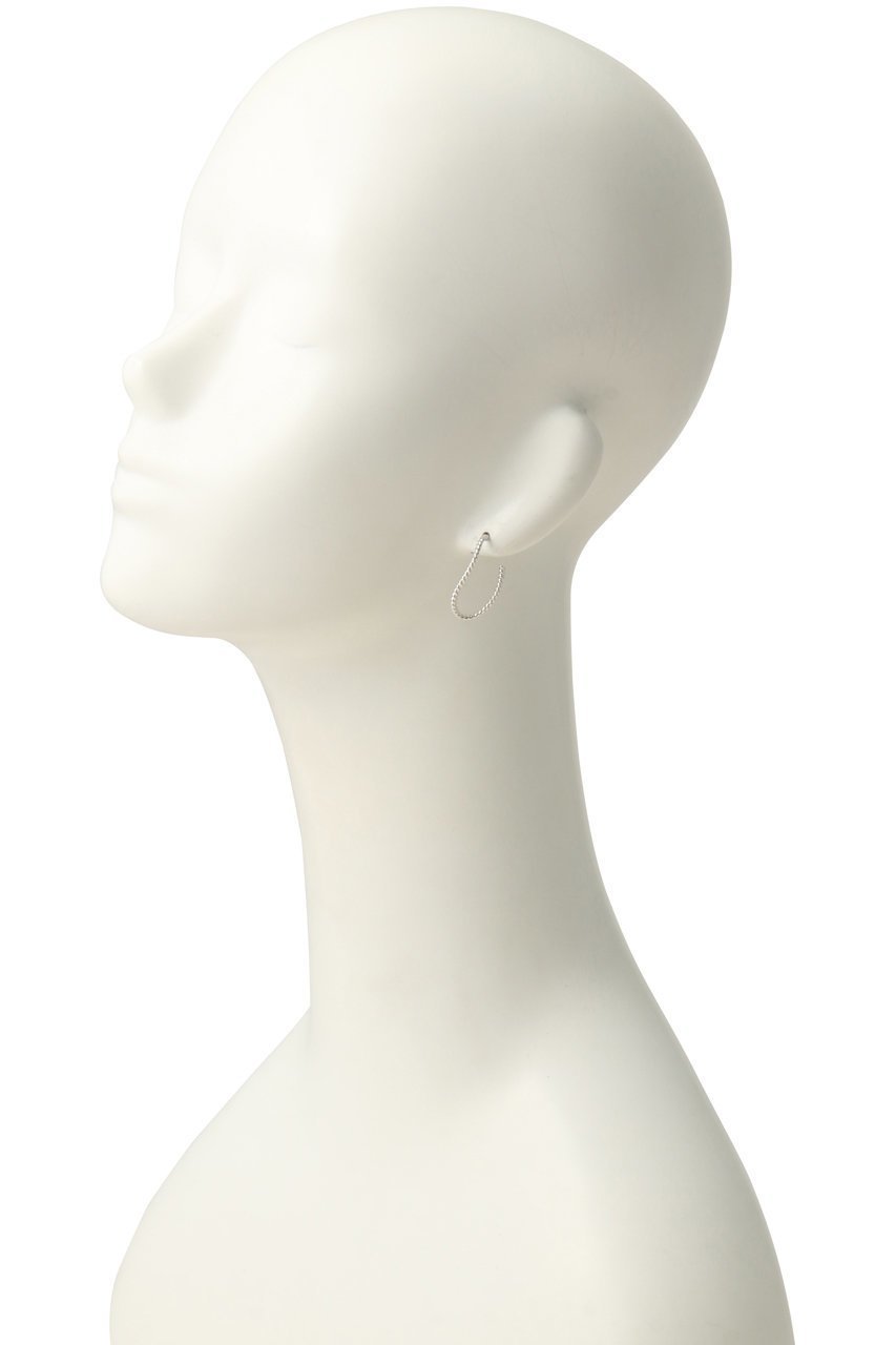 【バージュエリー/BAR Jewellery】のTWISTED ELONGATED HOOP ピアス 人気、トレンドファッション・服の通販 founy(ファニー) ファッション Fashion レディースファッション Fashion for Women ジュエリー Jewelry ファッションリング Fashion Rings イヤリング・フープ・ドロップタイプ Hoop, Drop & Clip Earrings 2026年 2026 イヤリング Earrings シンプル Simple, Minimal バタフライ Butterfly, Butterfly Motif モダン Modern, Contemporary リュクス Luxury, Elegant, High-End, Chic ワイヤー Wire, Wired Bra 夏 Summer 春 Spring S/S・春夏 SS, Spring/Summer, Warm Season other-2|ID: prp329100004802726 ipo3291000000034845159