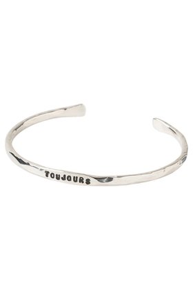 【アッシュ ペー フランス/H.P.FRANCE】 【Serge Thoraval】TOUJOURS バングル人気、トレンドファッション・服の通販 founy(ファニー) ファッション Fashion レディースファッション Fashion for Women ジュエリー Jewelry チェーン＆カフブレスレット Cuff & Chain Bracelets バングル・カフブレスレット Bangles & Cuff Bracelets アクセサリー Fashion Accessories 春 Spring シンプル Simple, Minimal ジュエリー Jewelry, Accessories ストレート Straight, Straight Cut バランス Balance, Style Balance バングル Bangle, Bracelet フォルム Silhouette, Form フランス France, French S/S・春夏 SS, Spring/Summer, Warm Season おすすめ Recommended / Our Picks 夏 Summer 2026年 2026 |ID:prp329100004802734