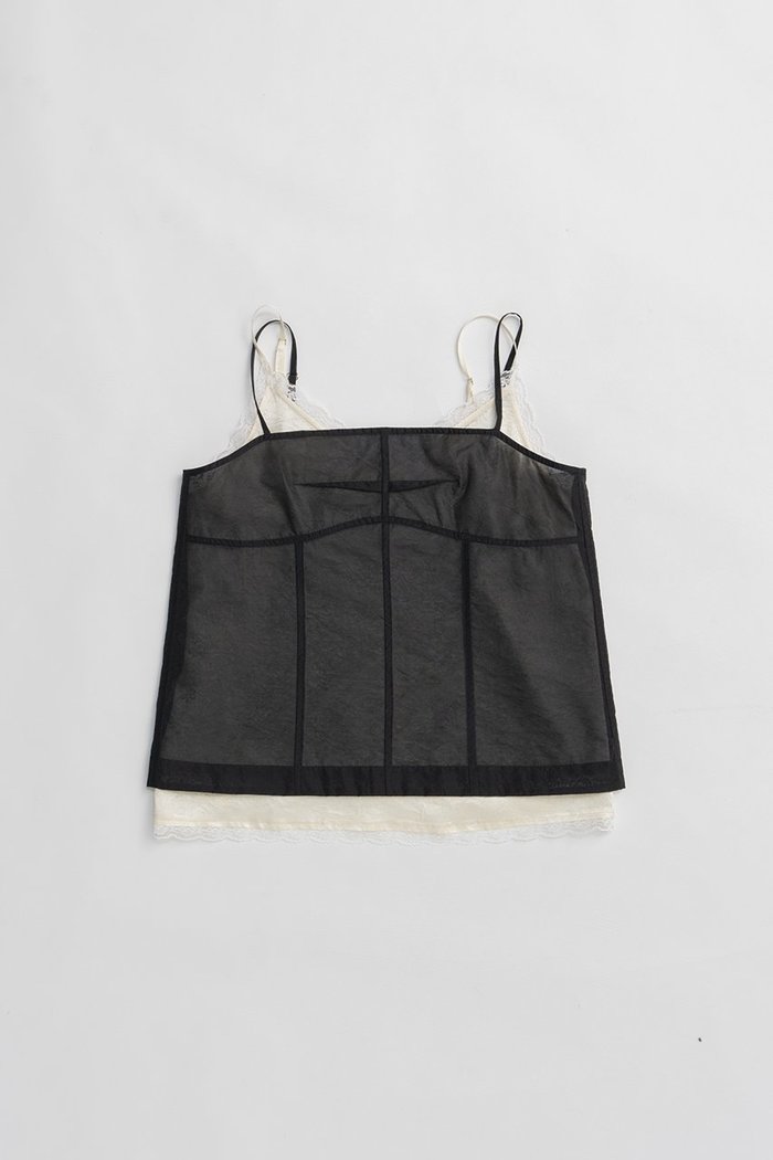 【プランク プロジェクト/PRANK PROJECT】のキャミソールレイヤードトップ インテリア・キッズ・メンズ・レディースファッション・服の通販 founy(ファニー) https://founy.com/ ファッション Fashion レディースファッション Fashion for Women トップス・カットソー Cut & Sew Tops キャミソール&ノースリーブ Camisoles & Sleeveless Tops シャツ・ブラウス・オフィスカジュアル Elegant Blouses & Button-Ups 2026年 2026 インナー Innerwear インナーキャミ Inner Camisole オーガンジー Organza Fabric キャミソール Camisole, Spaghetti Strap Top シアー Sheer, See-Through ジャケット Jacket, Outerwear スリーブ Sleeve, Long Sleeve / Short Sleeve トリミング Trimming, Decorative Edge バランス Balance, Style Balance レース Lace, Lace Fabric ロング Long, Long-Length エレガント 上品 Elegant 夏 Summer 春 Spring S/S・春夏 SS, Spring/Summer, Warm Season |ID: prp329100004802769 ipo3291000000034845479