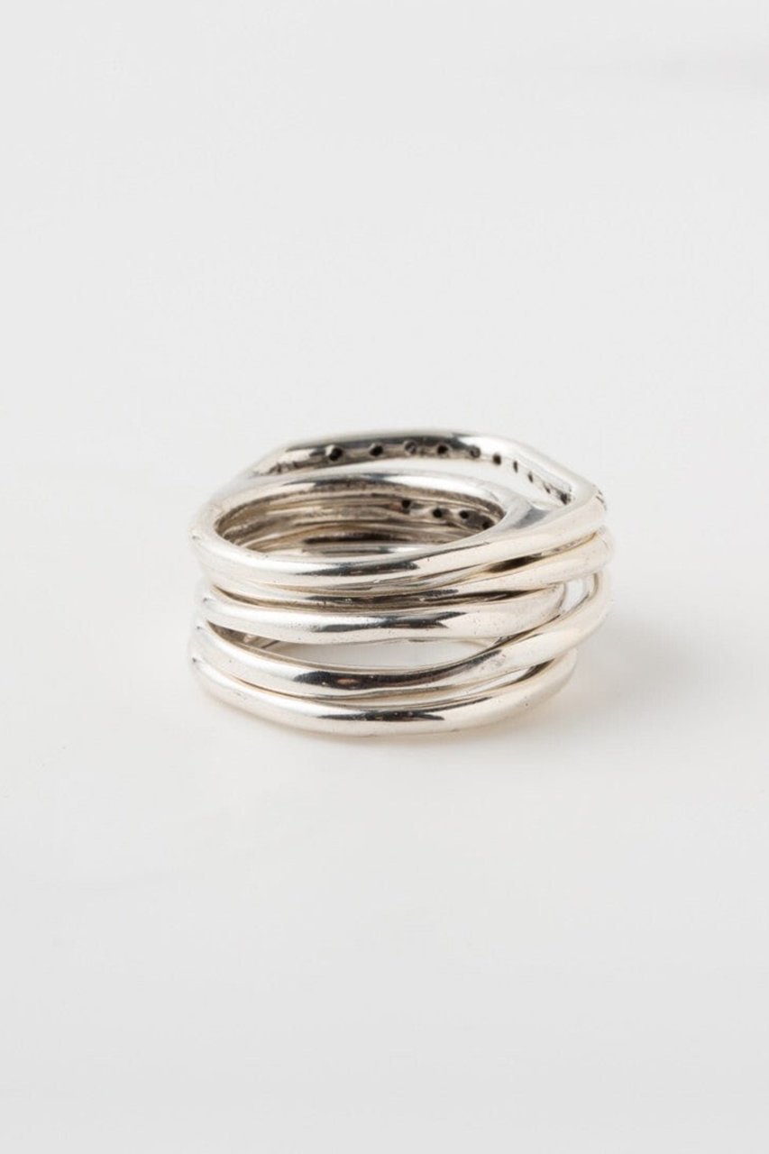 【アッシュ ペー フランス/H.P.FRANCE】の【Iosselliani】CLASSIC COLLECTION Eva 5連リング 人気、トレンドファッション・服の通販 founy(ファニー) 　ファッション　Fashion　レディースファッション　Fashion for Women　ジュエリー　Jewelry　イタリア　Italy　春　Spring　コレクション　Collection, Seasonal Line　シルバー　Silver, Metallic Silver　ジュエリー　Jewelry, Accessories　スタイリッシュ　Stylish, Fashionable　バランス　Balance, Style Balance　S/S・春夏　SS, Spring/Summer, Warm Season　おすすめ　Recommended / Our Picks　夏　Summer　2026年　2026　other-5|ID: prp329100004806060 ipo3291000000035390279