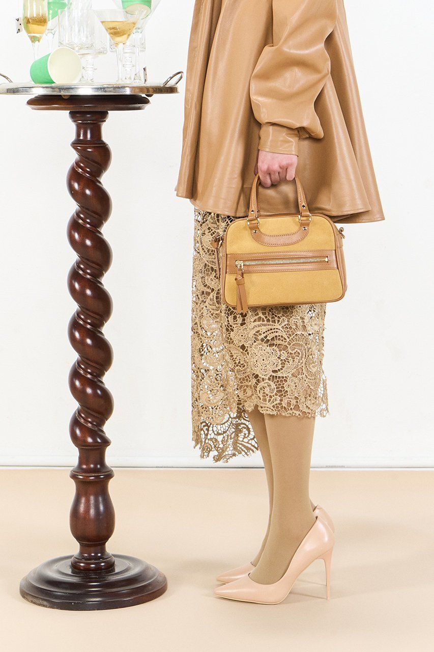 【アッシュ ペー フランス/H.P.FRANCE】の【Jacques Le Corre】LISBON MINIMINI 2way バッグ 人気、トレンドファッション・服の通販 founy(ファニー) 　ファッション　Fashion　レディースファッション　Fashion for Women　バッグ　Bags　コレクション　Collection, Seasonal Line　テクスチャー　Texture, Textured Fabric　定番　Standard, Basic Item　パーティ　Party, Party Style　ベルベット　Velvet, Velvety　ラップ　Wrap, Wrap Design　旅行　Travel　エレガント 上品　Elegant　ビジネス 仕事 通勤　Business / Work / Commuting　other-2|ID: prp329100004806121 ipo3291000000035975608