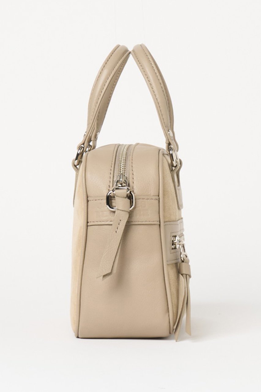 【アッシュ ペー フランス/H.P.FRANCE】の【Jacques Le Corre】LISBON MINIMINI 2way バッグ 人気、トレンドファッション・服の通販 founy(ファニー) 　ファッション　Fashion　レディースファッション　Fashion for Women　バッグ　Bags　春　Spring　コレクション　Collection, Seasonal Line　テクスチャー　Texture, Textured Fabric　定番　Standard, Basic Item　パーティ　Party, Party Style　フォルム　Silhouette, Form　フランス　France, French　ベルベット　Velvet, Velvety　ラップ　Wrap, Wrap Design　S/S・春夏　SS, Spring/Summer, Warm Season　夏　Summer　旅行　Travel　エレガント 上品　Elegant　ビジネス 仕事 通勤　Business / Work / Commuting　2026年　2026　other-8|ID: prp329100004806129 ipo3291000000034875414