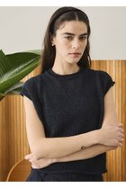 【オブラダ/Oblada】のPAPER ニット 人気、トレンドファッション・服の通販 founy(ファニー) ファッション Fashion レディースファッション Fashion for Women トップス・カットソー Cut & Sew Tops ニット Knit Tops & Sweaters カジュアルプルオーバー・ニットトップス Pullovers & Knit Tops / Casual Pullovers ショルダー Shoulder, Shoulder Strap スリーブ Sleeve, Long Sleeve / Short Sleeve タオル Towel, Bath Towel ドロップ Drop Shoulder, Dropped Style ノースリーブ Sleeveless, No-Sleeve フレンチ French, French Style ペーパー Paper, Kraft Paper エレガント 上品 Elegant 新作・新入荷 New Arrivals / New In thumbnail ネイビー|ID: prp329100004806154 ipo3291000000034875740