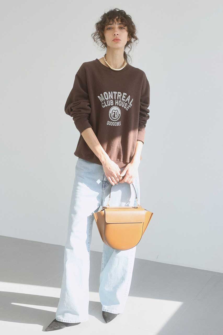 【ブリル/BRILL】の【raspail】ロゴスウェット 人気、トレンドファッション・服の通販 founy(ファニー) 　ファッション　Fashion　レディースファッション　Fashion for Women　トップス・カットソー　Cut & Sew Tops　シャツ・ブラウス・オフィスカジュアル　Elegant Blouses & Button-Ups　レディースパーカー・カジュアルフーディー　Casual Hoodies & Sweatshirts　ロングTシャツ・Tシャツ　Longline T-Shirts & Tees　スウェット・クルーネックトップス　Sweatshirts & Crewnecks / Relaxed Fit Sweat Tops　カットソー・ベーシックTシャツ　Cut-and-Sewn Tops / Stretch Tees & Basics　コレクション　Collection, Seasonal Line　フロント　Front, Front Design　ベーシック　Basic, Essential　モダン　Modern, Contemporary　other-3|ID: prp329100004807417 ipo3291000000034885385